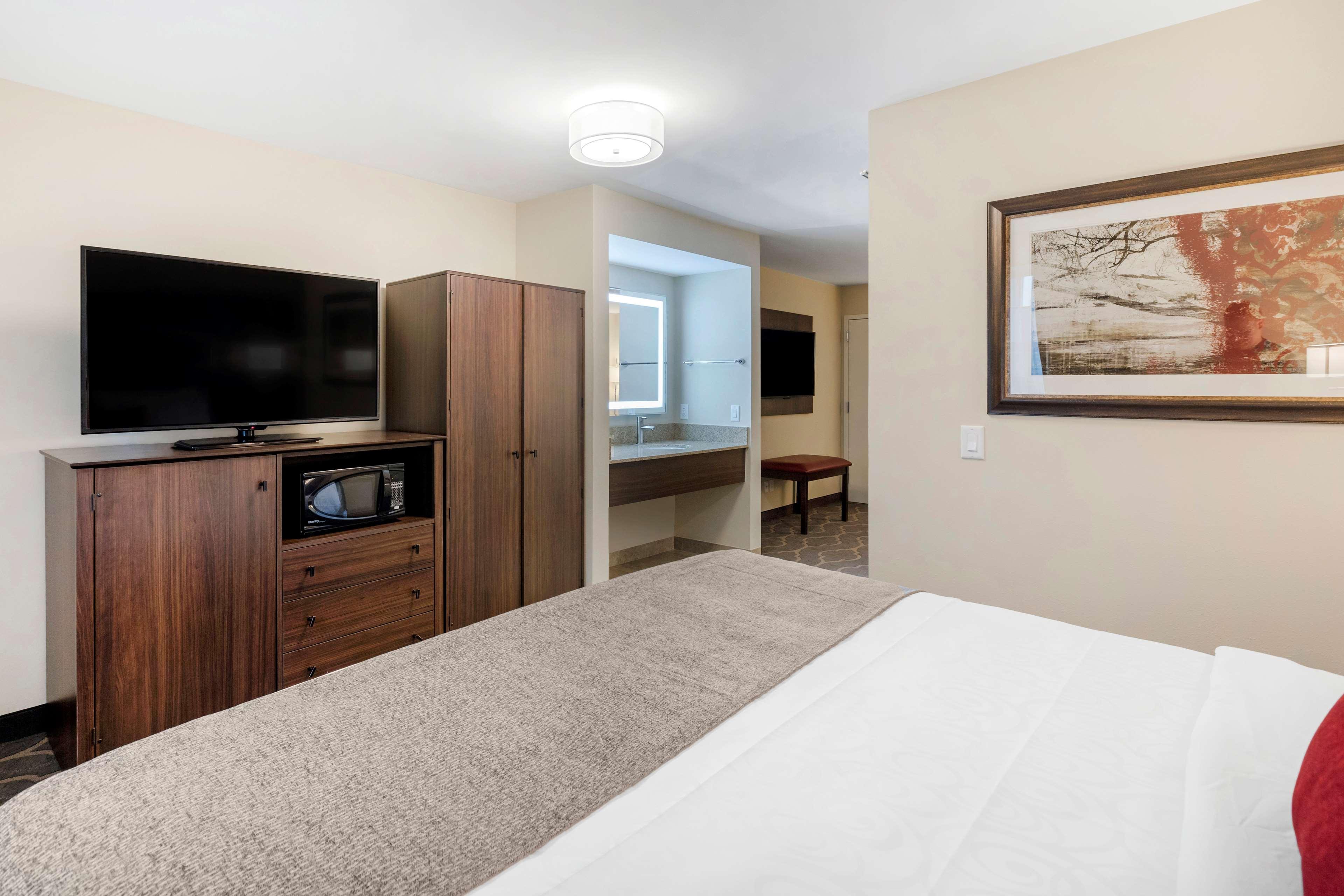 Country & By Radisson, Grandville-grand Rapids West, Mi Hotel Grandville