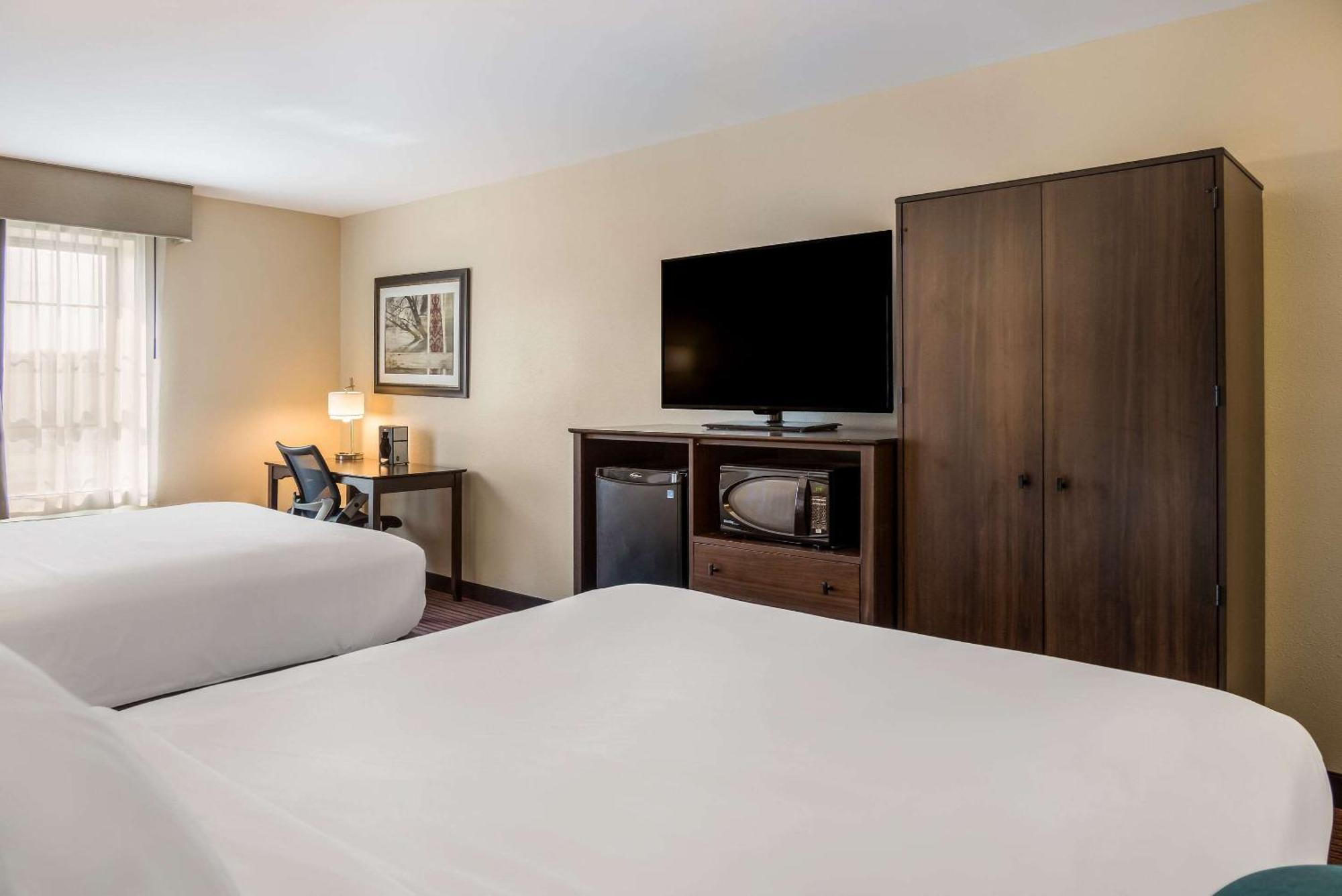 Country & By Radisson, Grandville-grand Rapids West, Mi