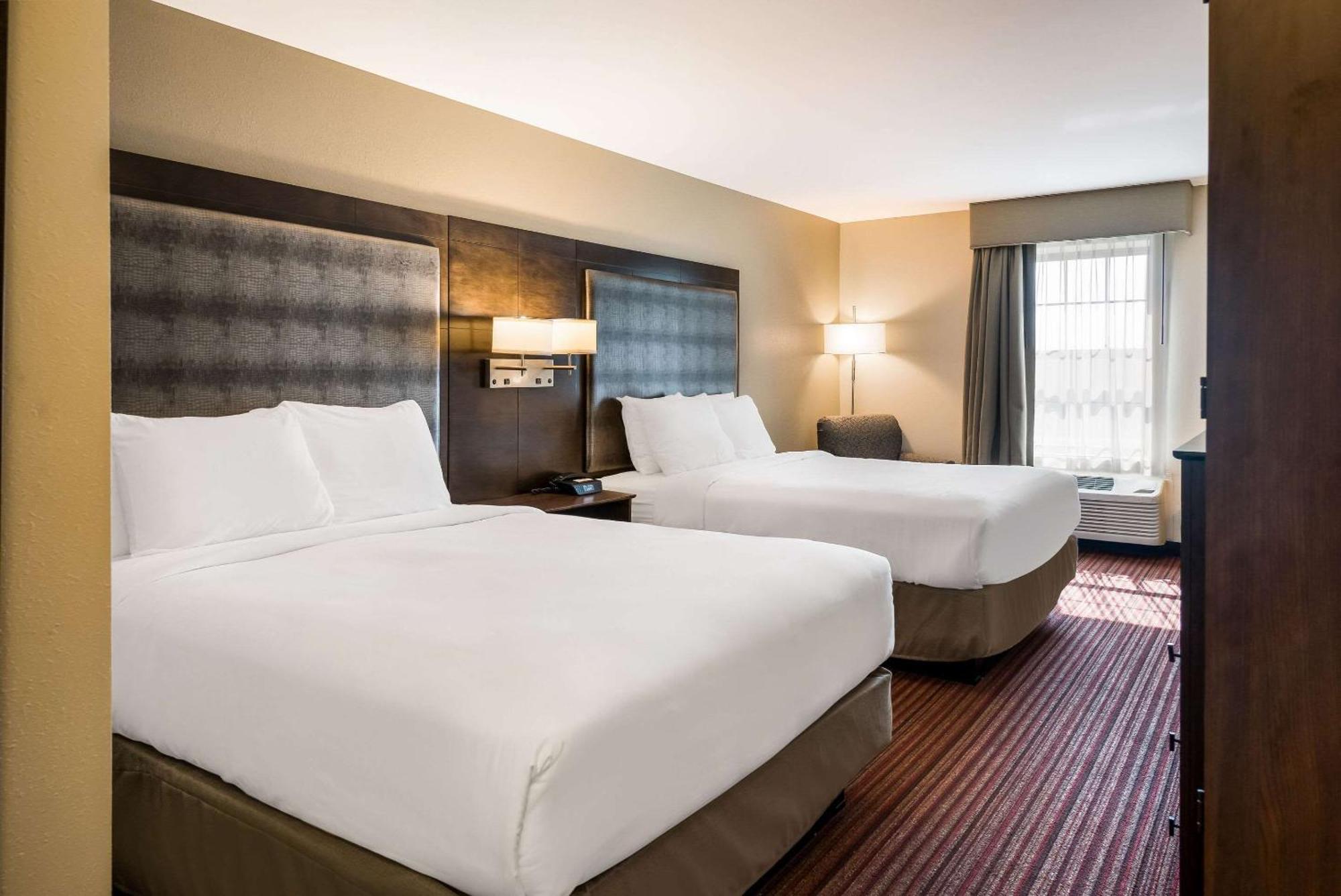 Country & By Radisson, Grandville-grand Rapids West, Mi Hotel 3*